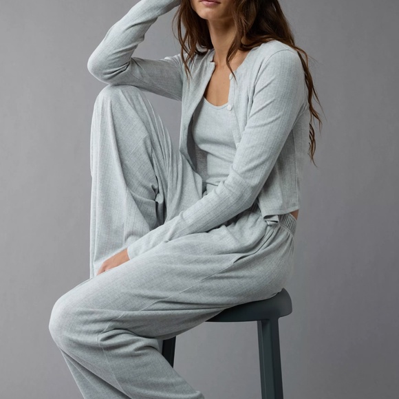 American Eagle Outfitters Other - AE 3-Piece Pointelle Plush Cardigan Pajama Set Never worn!!!